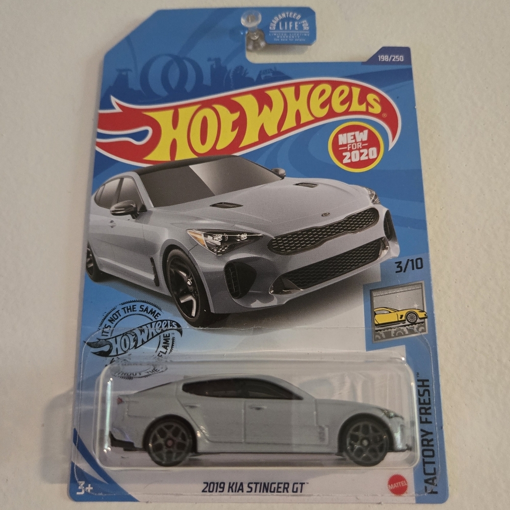 2019 Kia Stinger GT Hot Wheels Factory Fresh 3/10 Silver Diecast